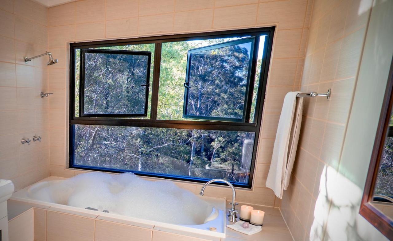 Whispering Valley Cottage Retreat Maleny Exterior photo