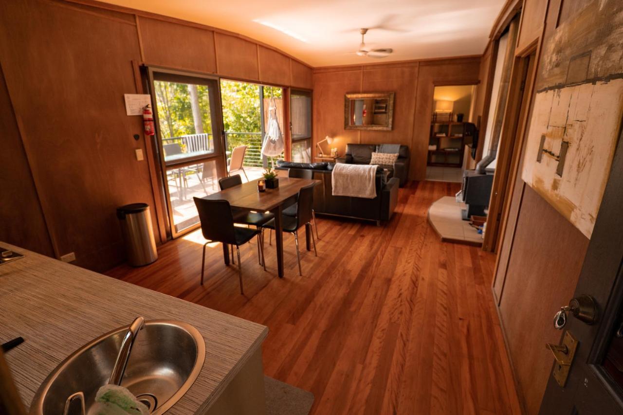 Whispering Valley Cottage Retreat Maleny Exterior photo